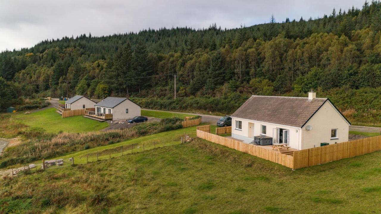 Loch Ness Cottage フォート・オーガスタス エクステリア 写真